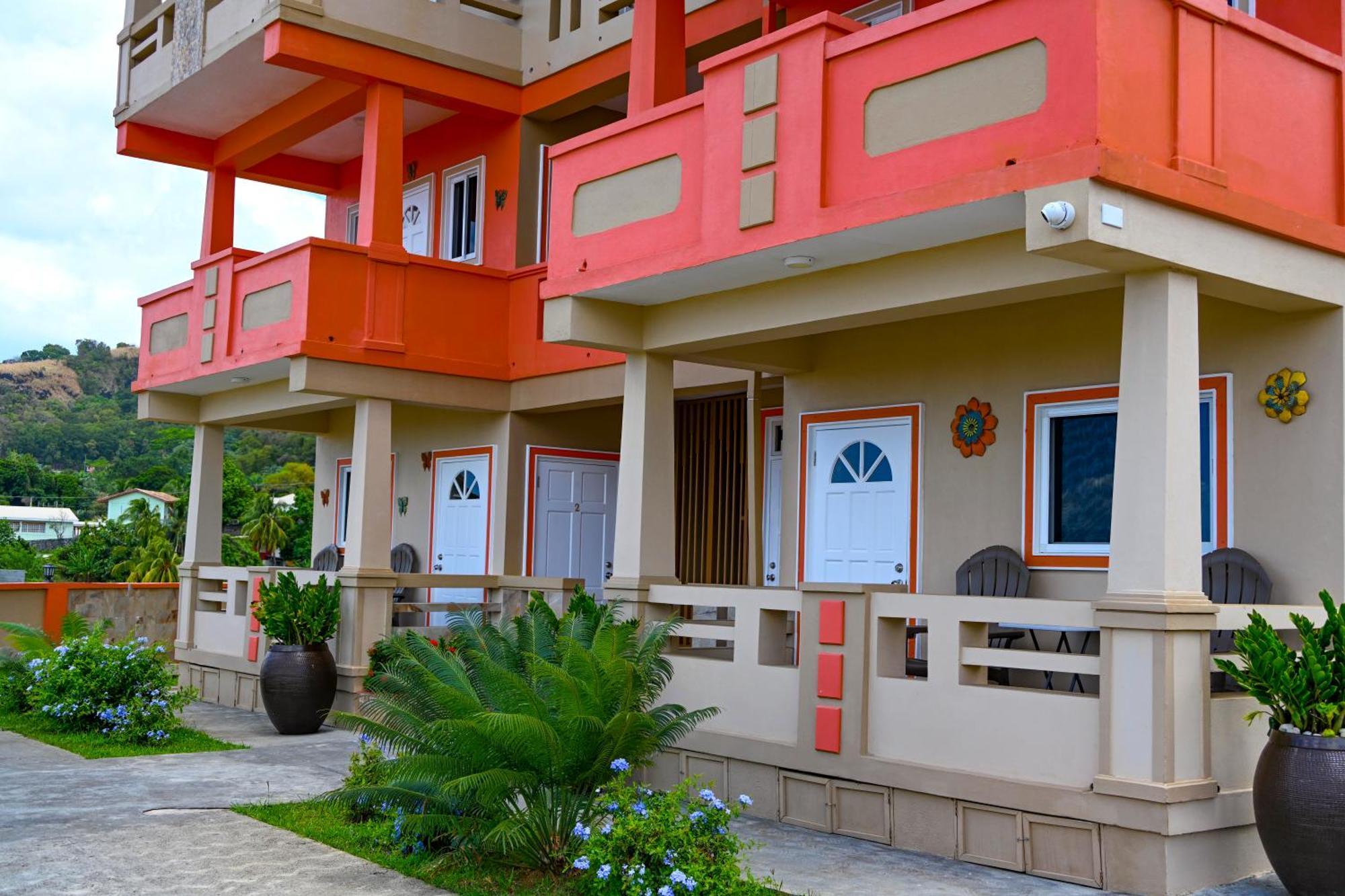 Royal Bliss Apartment Suites Kingstown Exterior foto